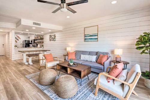 Apartamento Chic Fort Walton Condo About 2 Blocks To Beach!