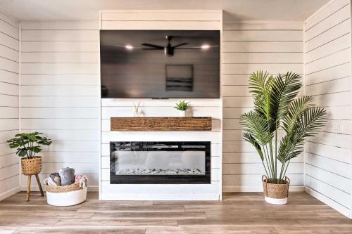 Apartamento Chic Fort Walton Condo About 2 Blocks To Beach!
