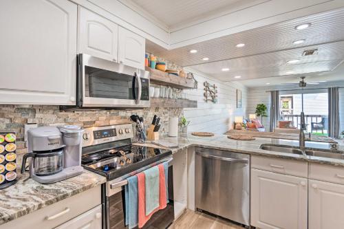 Apartamento Chic Fort Walton Condo About 2 Blocks To Beach!