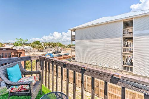Apartamento Chic Fort Walton Condo About 2 Blocks To Beach!