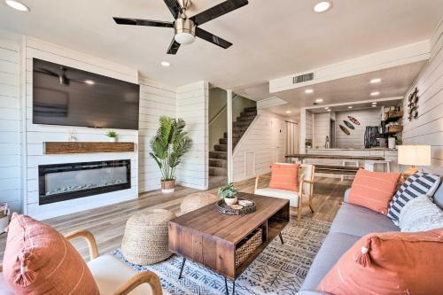Apartamento Chic Fort Walton Condo About 2 Blocks To Beach!