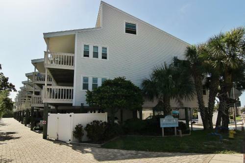 Intercoastal Condo 203