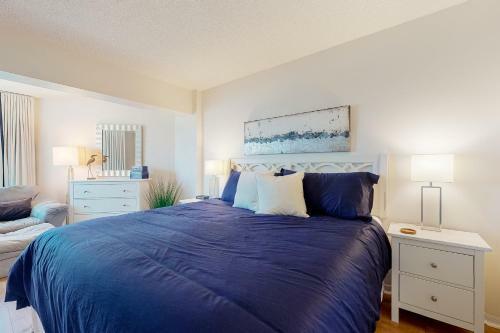 Water View 404
