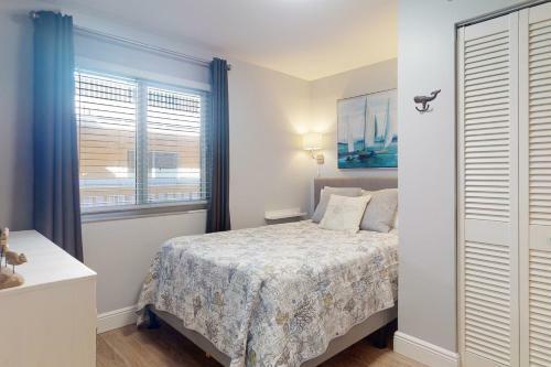 Beach Cottage 1405