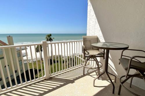 Lighthouse Pointe 502