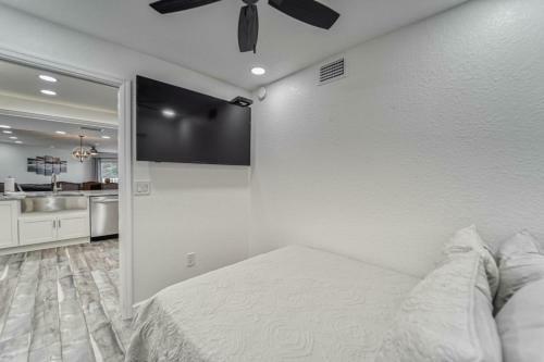 Beach Cottage 1206