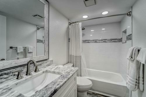 Beach Cottage 1206
