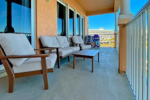 Harborview Grande 404