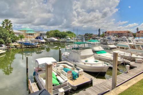 Bungalow Beach Place 9