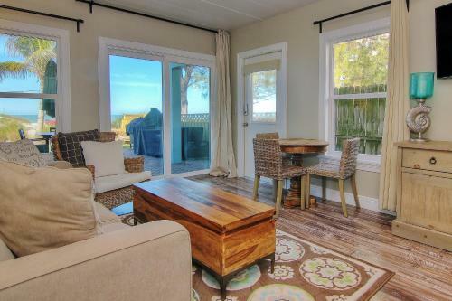 Bungalow Beach Place 4