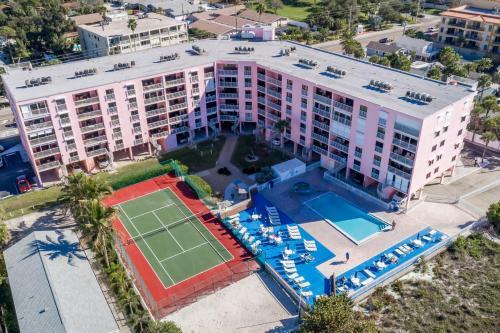 Reef Club 307