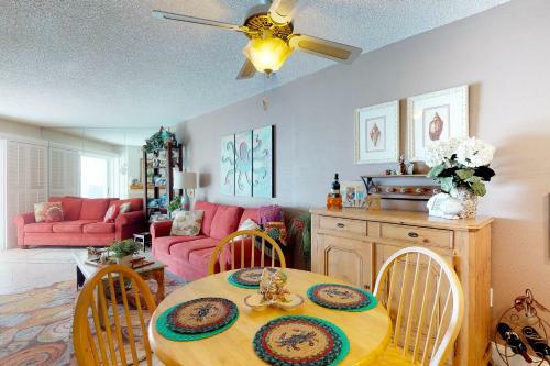 Lighthouse Pointe 103