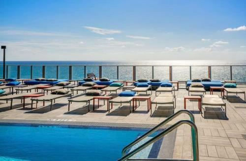 5 Amenities 2br Ocean View Balcony Beachfront Resort Amazing Pool