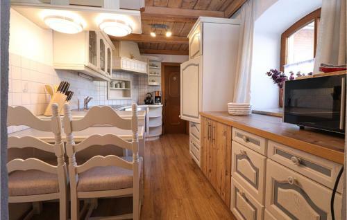 Amazing Home In Wagrain With 2 Bedrooms