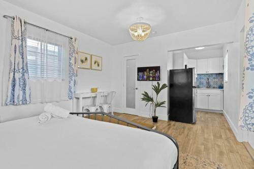 Apartamento ?art Design Bungalow Studio ?outdoor Area+parking