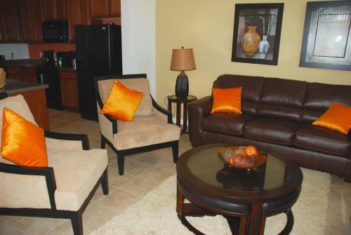 Lake View Villas