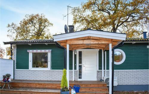Awesome Home In Tran�s With Sauna And 3 Bedrooms