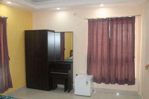 Insignia Beach Serviced Suites & Apartment Property 2