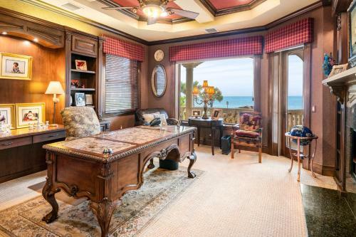 Villa De La Mar At Casey Key