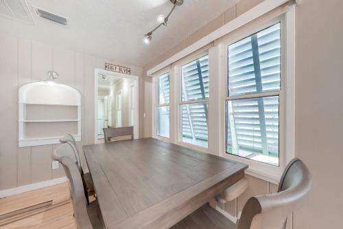 Seaspray Beach Cottage A