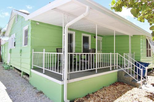 Seaspray Beach Cottage A