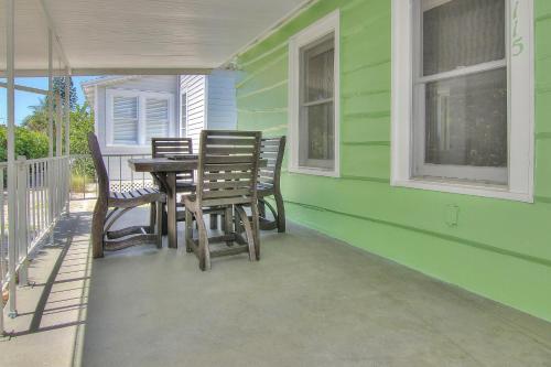 Seaspray Beach Cottage A