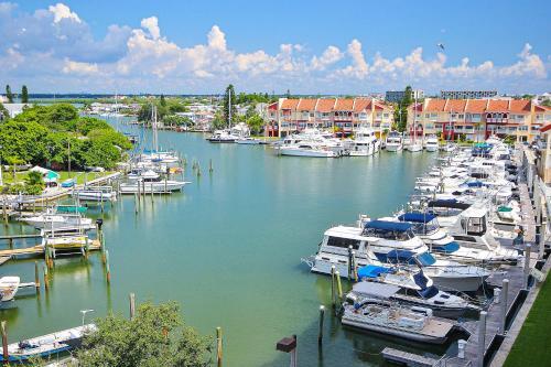Madeira Bay Resort 508
