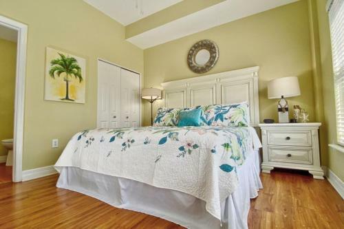 Madeira Bay Resort 306