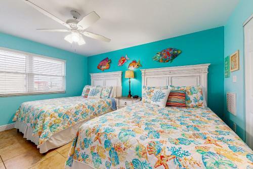 Anglers Cove 306