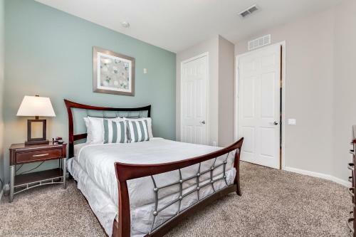 Apartamento Deluxe Condo Wlakeview, Minutes From Universal