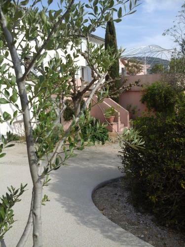 Hotel La Bastide Des Monges