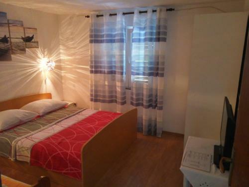 Apartamentos Guesthouse Eljuga Family