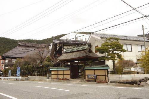 Tsuki No Shizuka