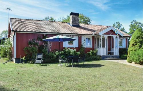 Amazing Home In K�pingsvik W/ 3 Bedrooms