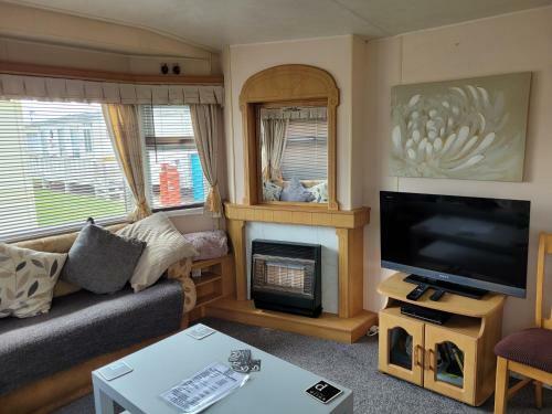 8 Berth On Sealands Everglade III