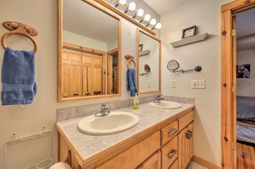 Peaceful Ellijay Cabin With Grill, Resort Pool!