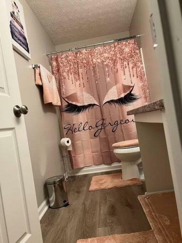 Ritzy Executive Suite