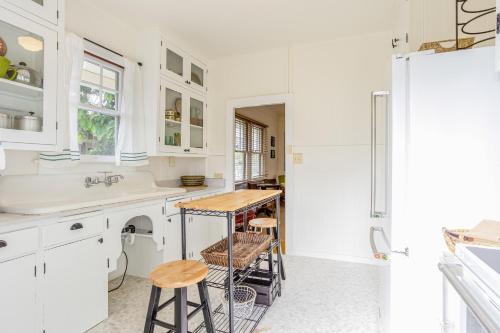 Garden Cottage Unit B