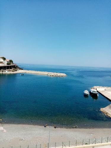 Hostal La Villa Rosace