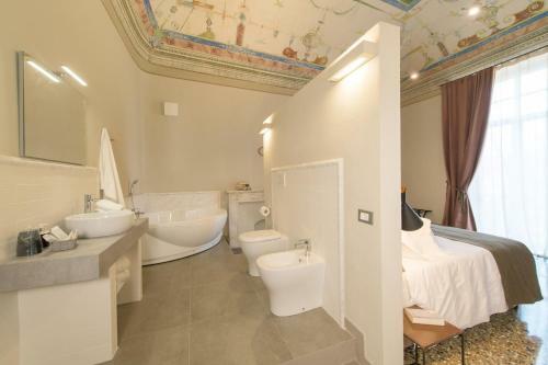 Hostal Palazzo Sertorio Suites
