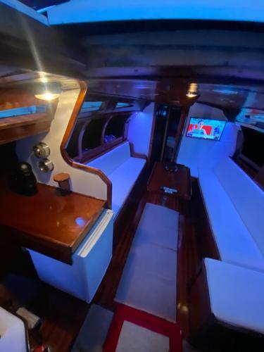 Private Sailing Boat Heart Of City