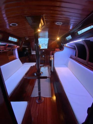 Private Sailing Boat Heart Of City