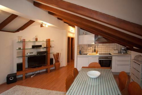 Jees Exclusive Apartments