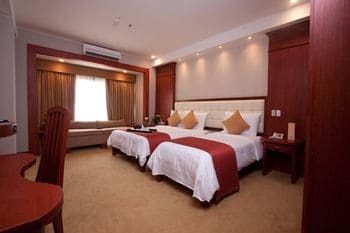 Lewis Grand Hotel