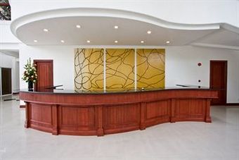 Lewis Grand Hotel