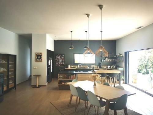 Magnifique Villa Climatis�e � 15min de La Mer