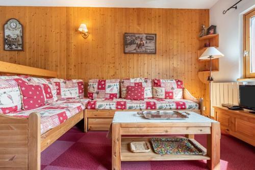 Apartamento Bright Cocoon With Balcony And View On The Valley