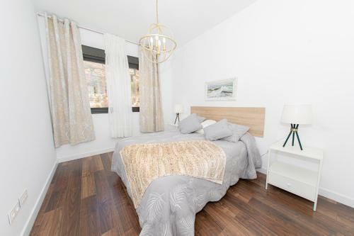Apartamento New Modern Townhouse With Great Views/3brms/3bths