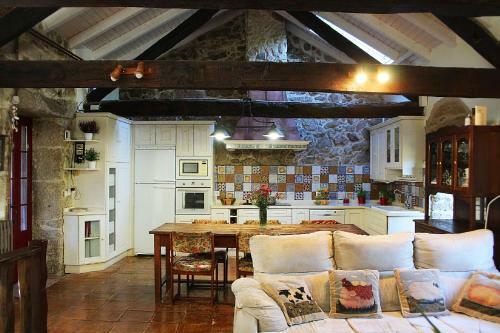 Preciosa Casa Rural Con Piscina En Mondariz