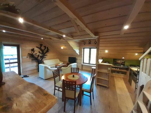 Stylowy Apartament Nad Stajni?
